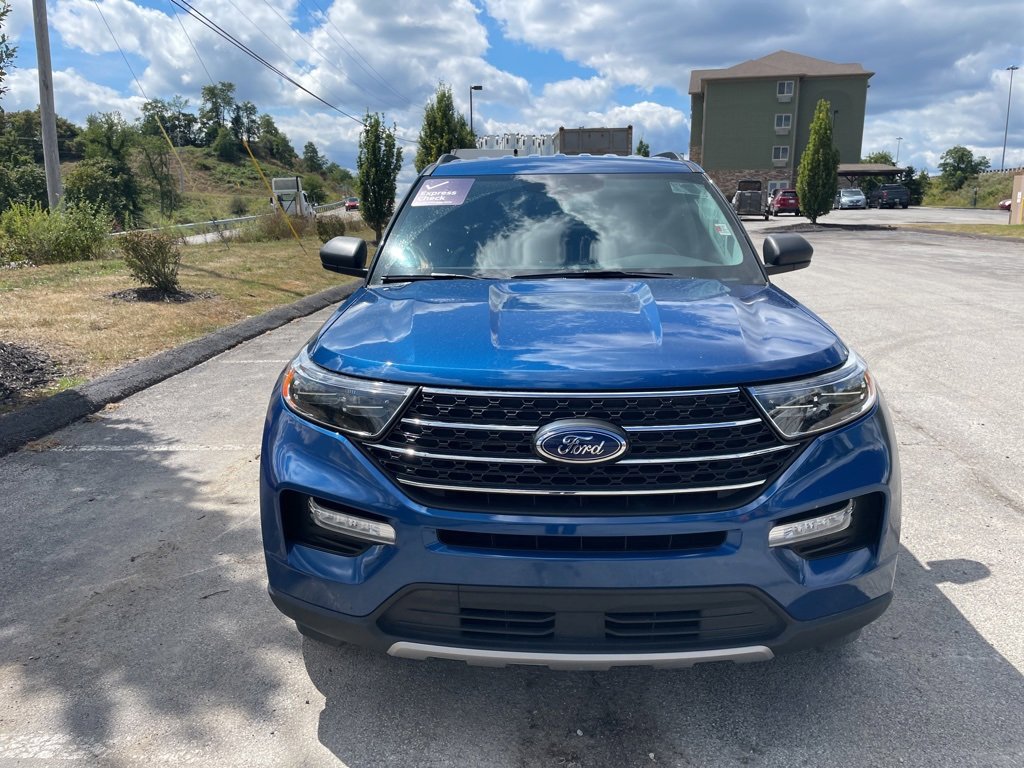 Certified 2023 Ford Explorer XLT w/ Equipment Group 202A image 2