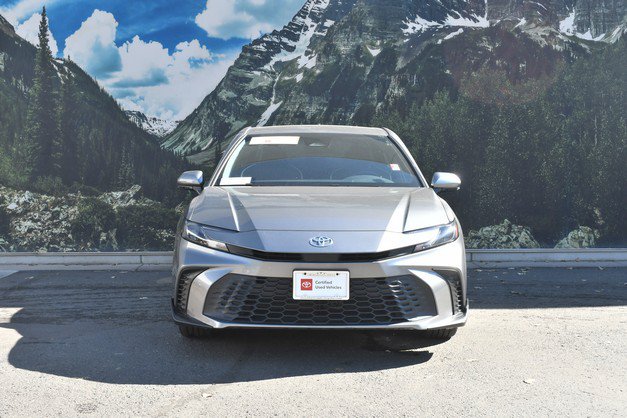 Certified 2025 Toyota Camry SE AWD/4WD image 5