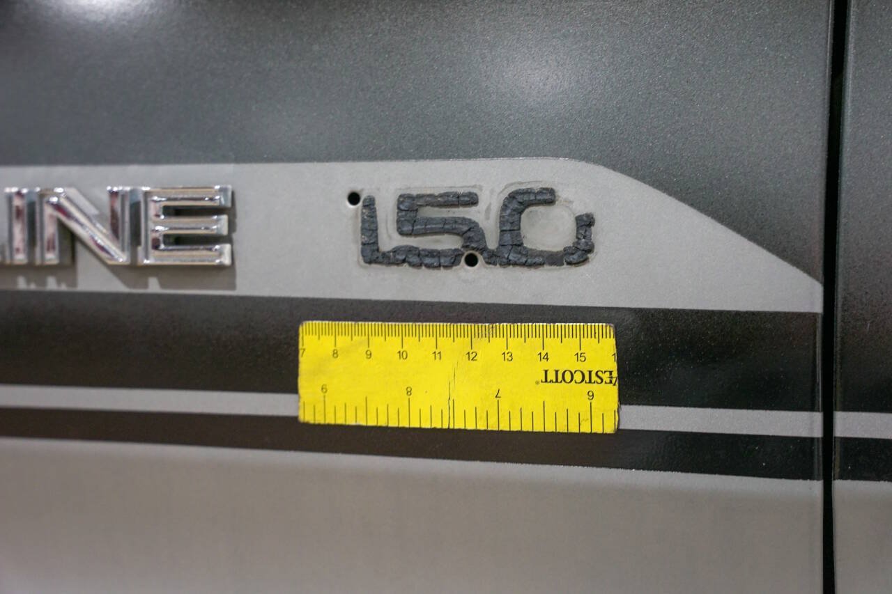 Used 1987 Ford E-150 and Econoline 150 RWD image 29