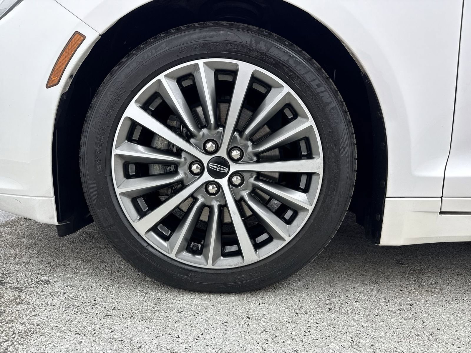 Used 2019 Lincoln MKZ Reserve image 45