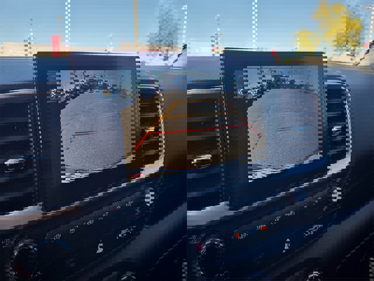 Used 2025 Hyundai Venue SE image 22