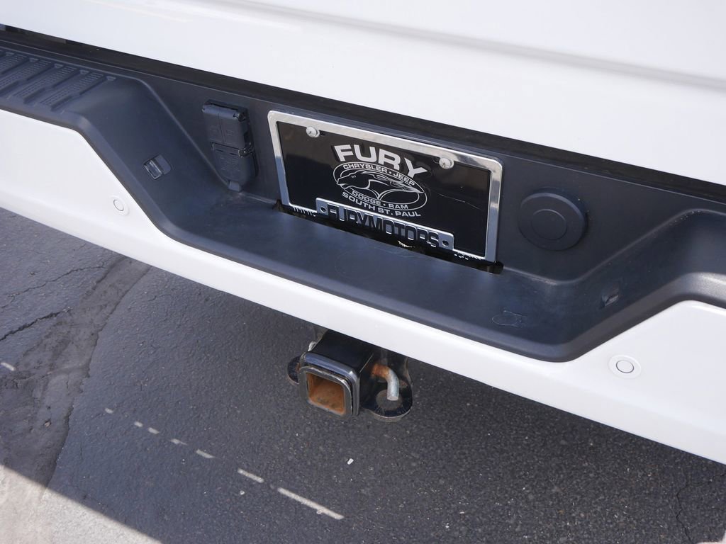 Used 2024 Chevrolet Silverado 3500 High Country w/ High Country Premium Package AWD/4WD image 9