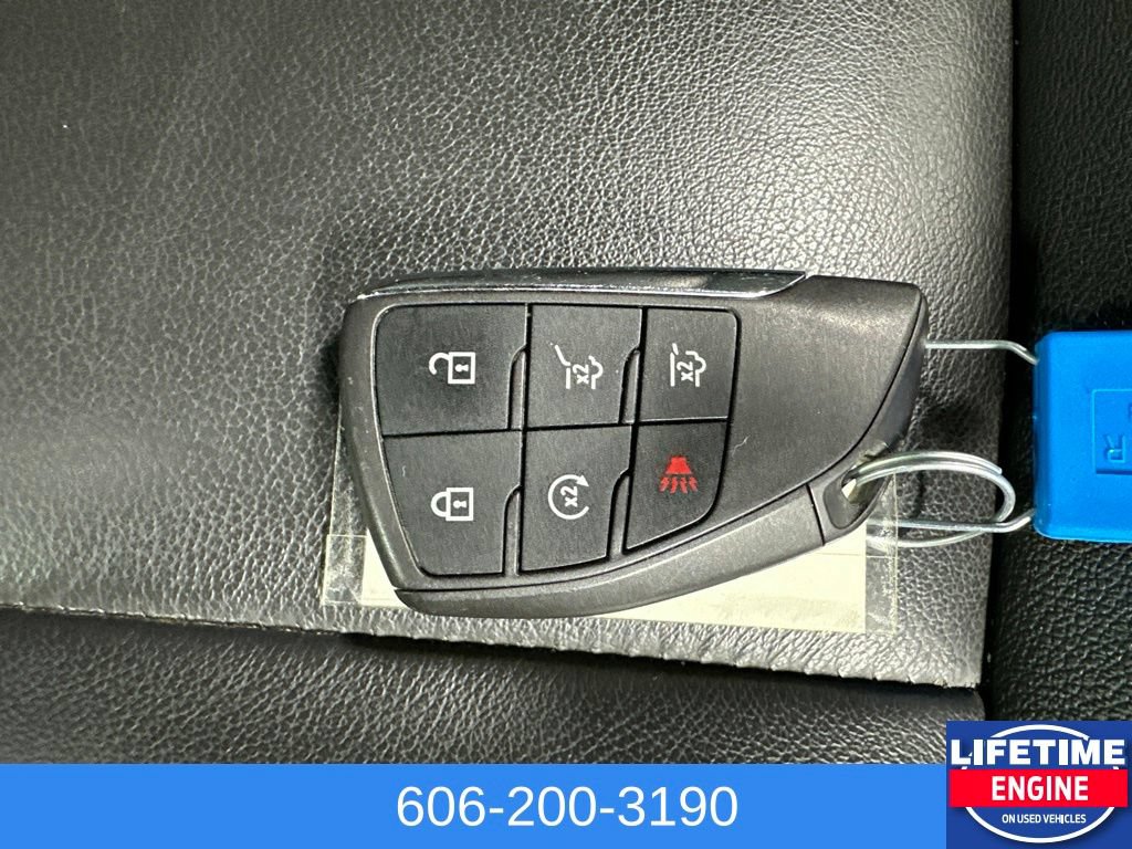 Used 2024 Chevrolet Tahoe LT AWD/4WD image 33