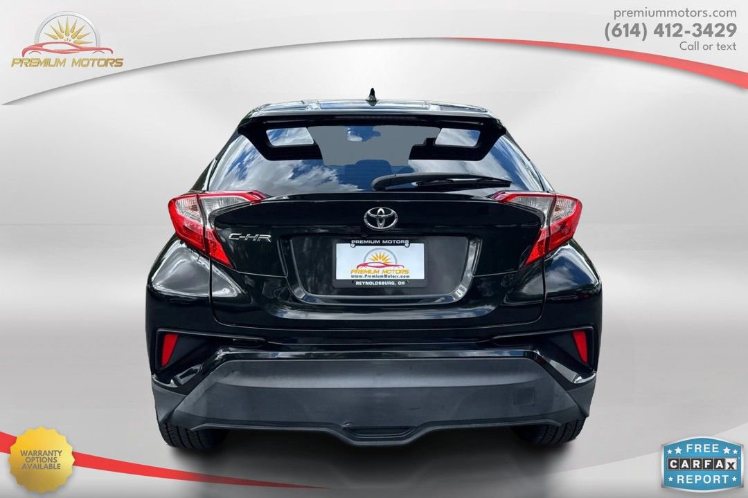 Used 2018 Toyota C-HR XLE FWD image 4