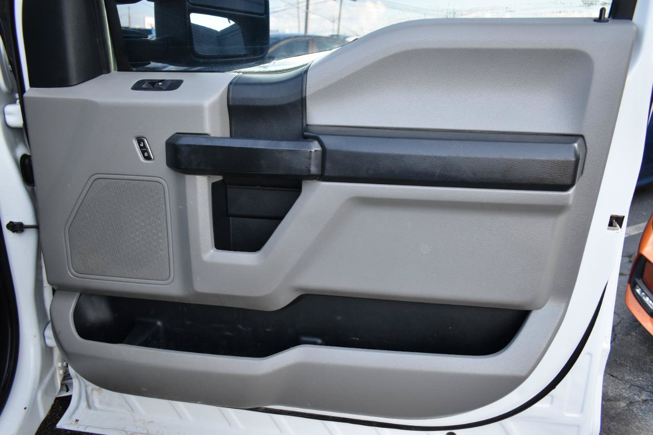 Used 2019 Ford F250 XL w/ Power Equipment Group AWD/4WD image 32