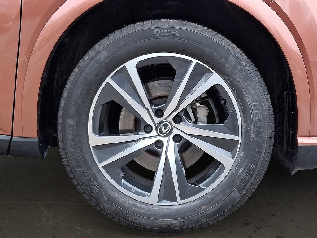 Used 2025 Lexus RX 350 Premium w/ Convenience Package image 9