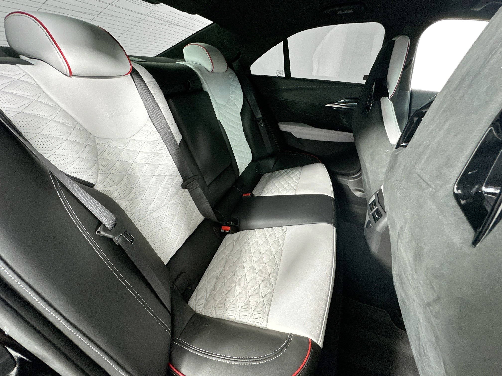 Used 2024 Cadillac CT4 V Blackwing w/ Technology Package image 26