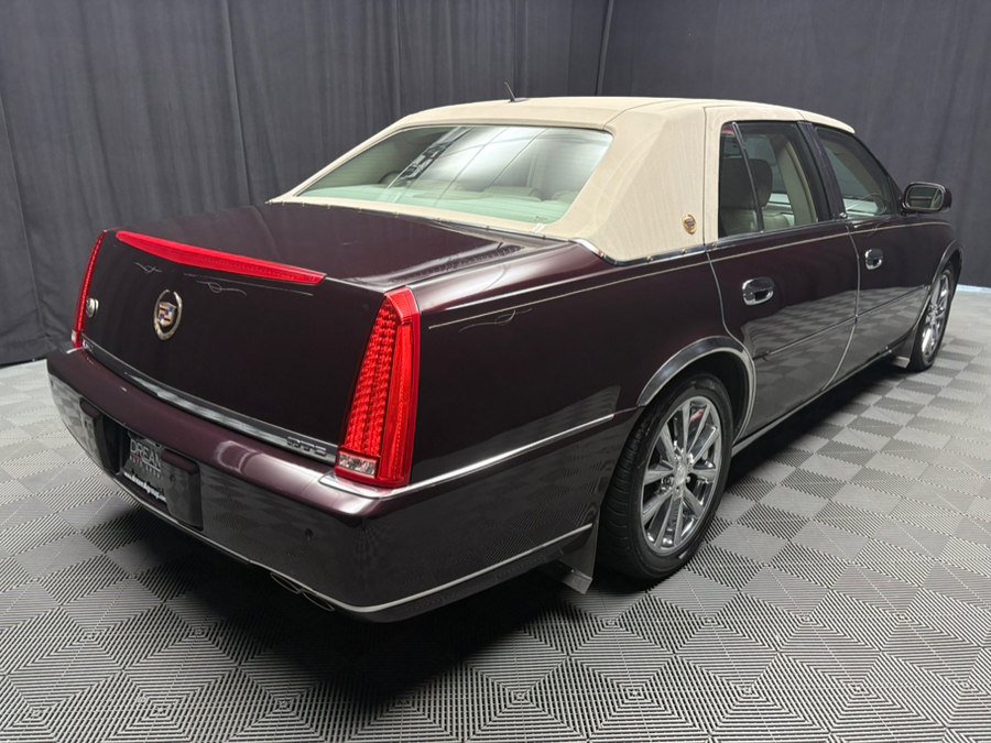 Used 2008 Cadillac DTS Luxury I FWD image 6