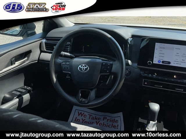 Used 2025 Toyota Camry LE FWD image 22