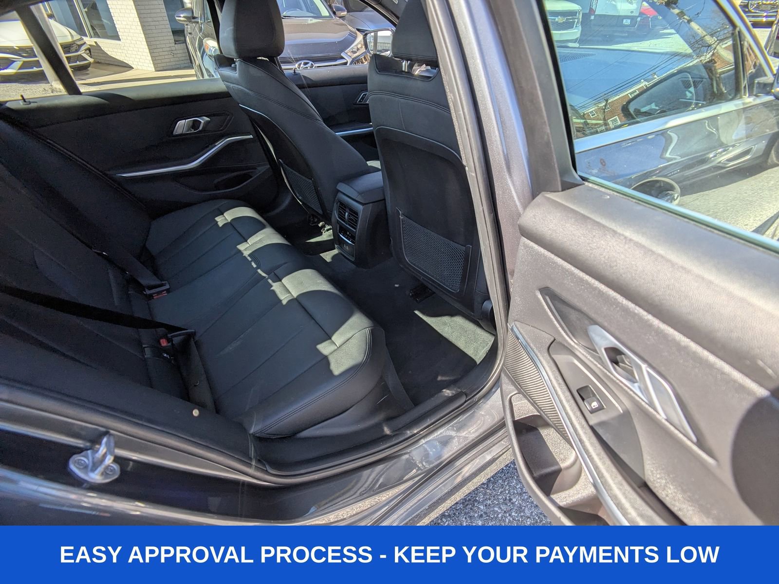 Used 2021 BMW 330i Sedan w/ Convenience Package image 15