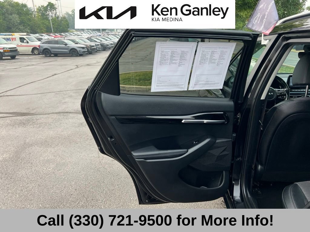 Certified 2023 Kia Seltos S w/ Navigation Package AWD/4WD image 48