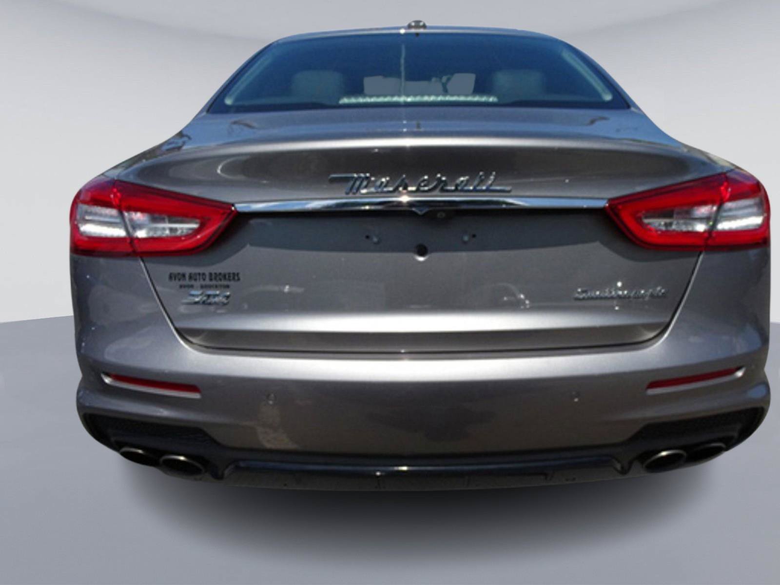 Used 2018 Maserati Quattroporte S GranSport Q4 AWD/4WD image 3