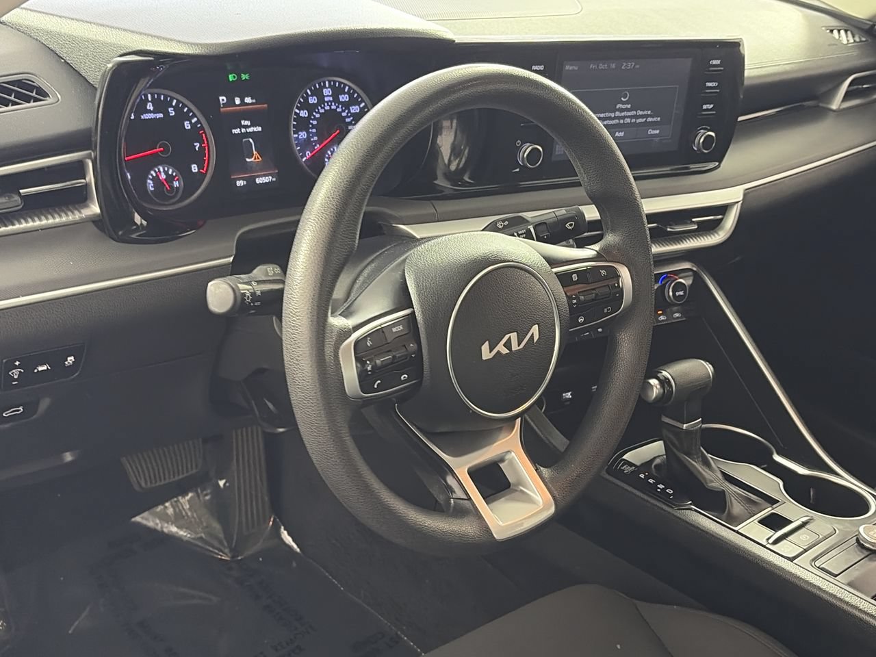 Used 2022 Kia K5 LXS FWD image 11