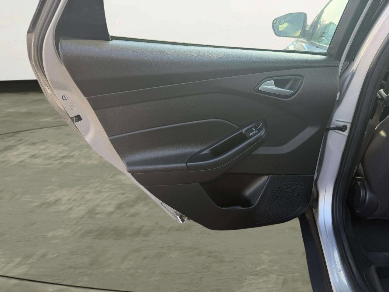 Used 2016 Ford Focus SE image 18