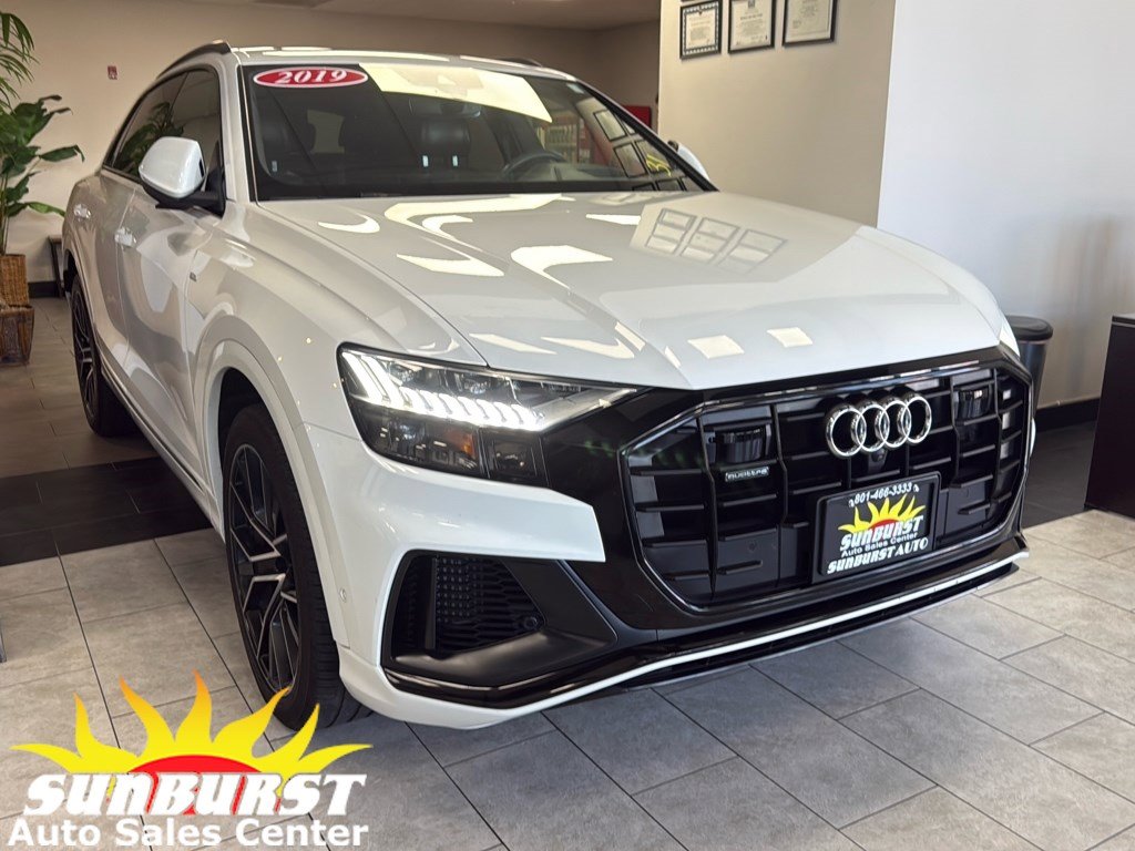 Used 2019 Audi Q8 Prestige image 1
