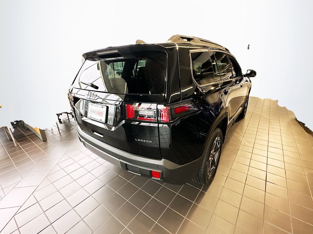 New 2026 Jeep Cherokee Laredo image 9