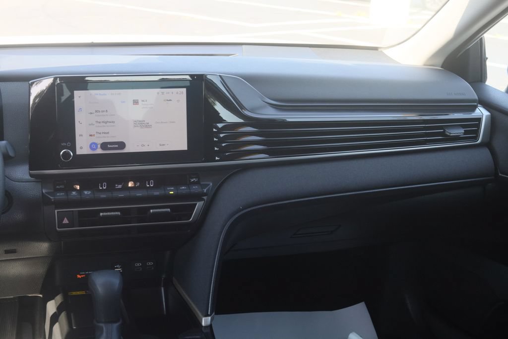 Used 2025 Toyota Camry LE w/ Convenience Package AWD/4WD image 24