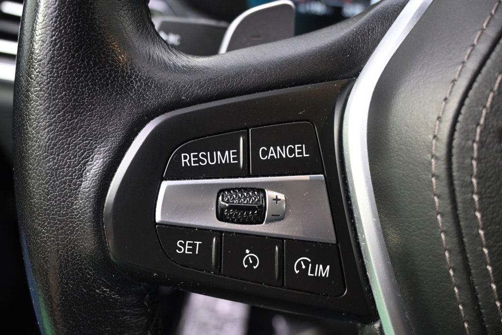 Used 2023 BMW X5 xDrive40i AWD/4WD image 36