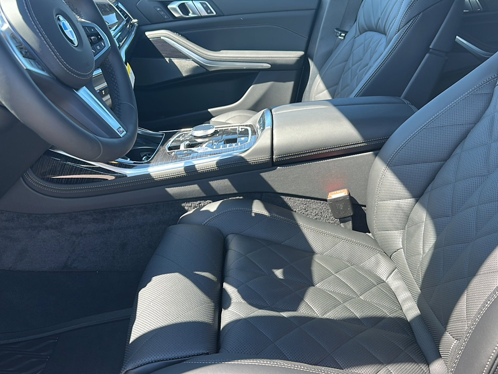 New 2026 BMW X7 xDrive40i w/ M Sport Package image 10