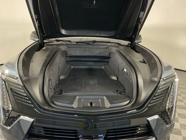 New 2026 Cadillac Escalade IQ Sport 1 w/ LPO, ONYX Package image 44