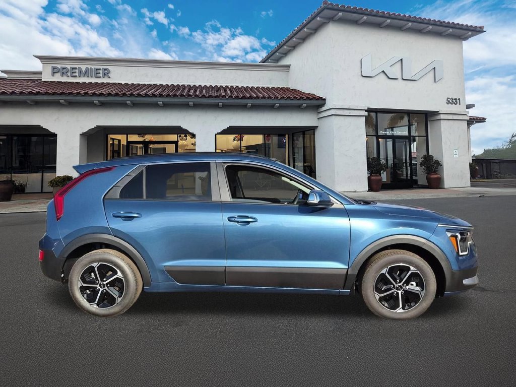 New 2026 Kia Niro EX FWD image 9