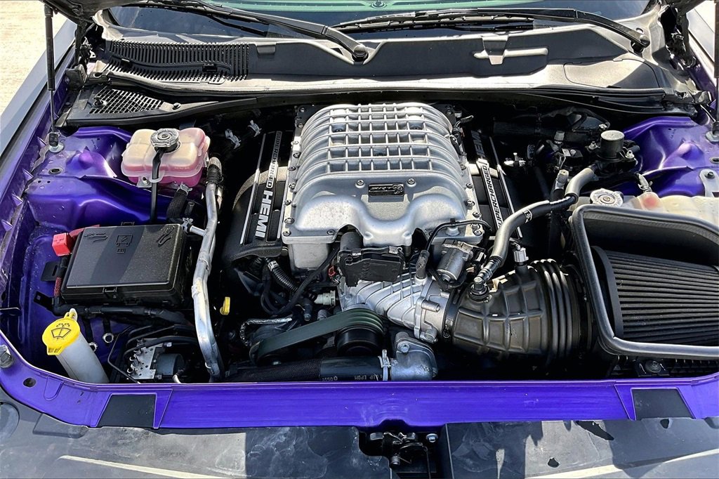 Used 2019 Dodge Challenger SRT Hellcat Redeye image 29