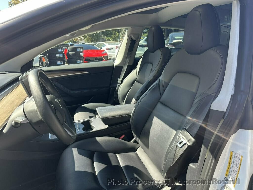 Used 2023 Tesla Model 3 Standard Range RWD image 9