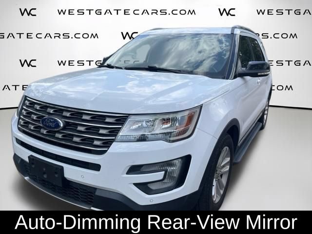 Used 2017 Ford Explorer XLT w/ Equipment Group 202A FWD image 22