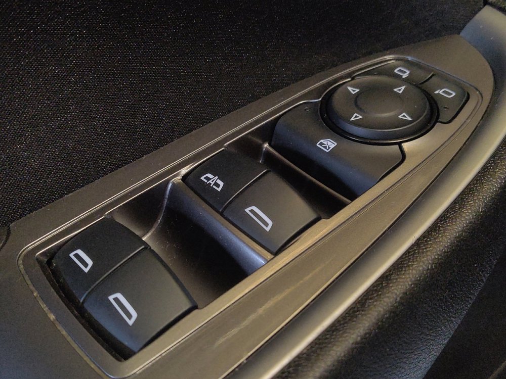 Used 2023 Chevrolet Malibu LT image 27