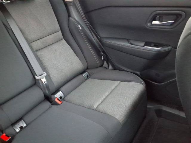 Certified 2026 Nissan Rogue SV FWD image 19