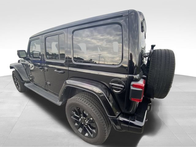 Used 2021 Jeep Wrangler Unlimited Sahara AWD/4WD image 6