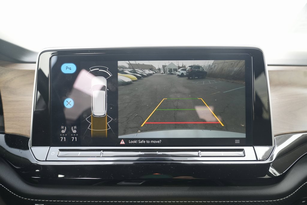 Used 2024 Volkswagen Atlas SE image 52