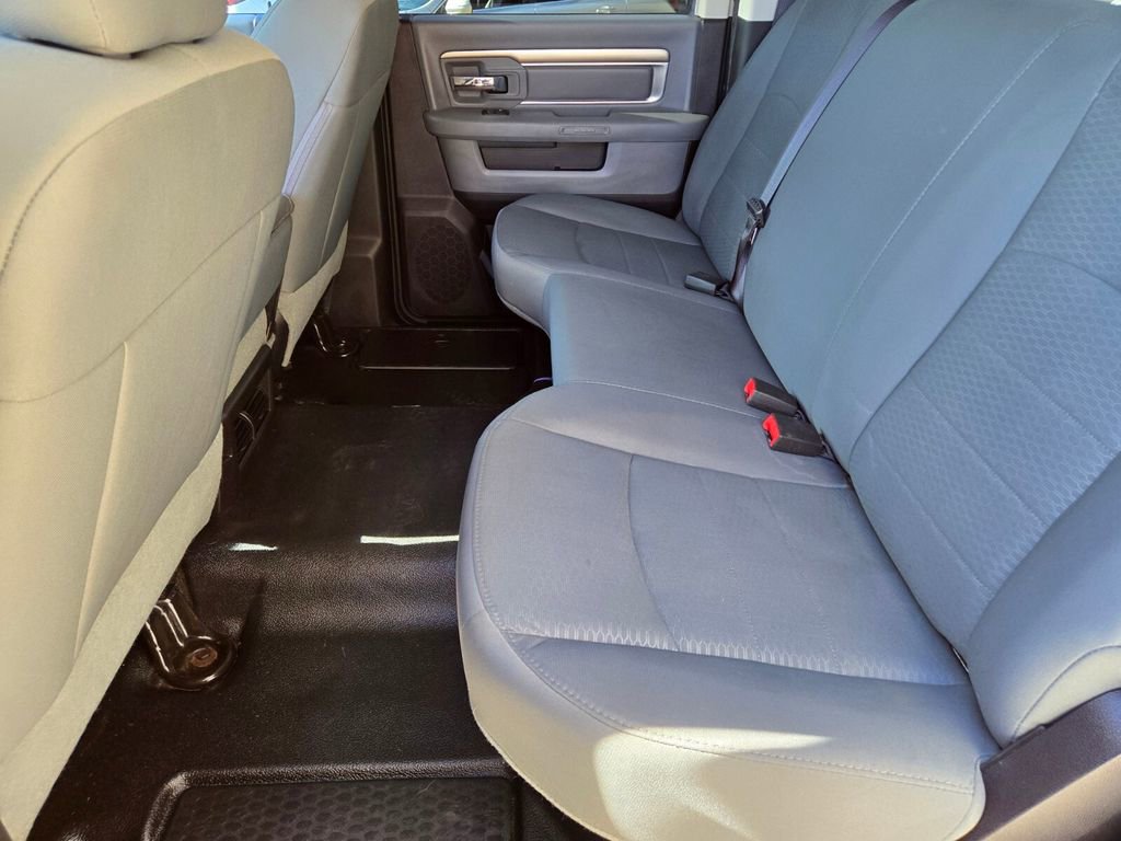 Used 2016 RAM 2500 SLT w/ Snow Chief Group AWD/4WD image 14