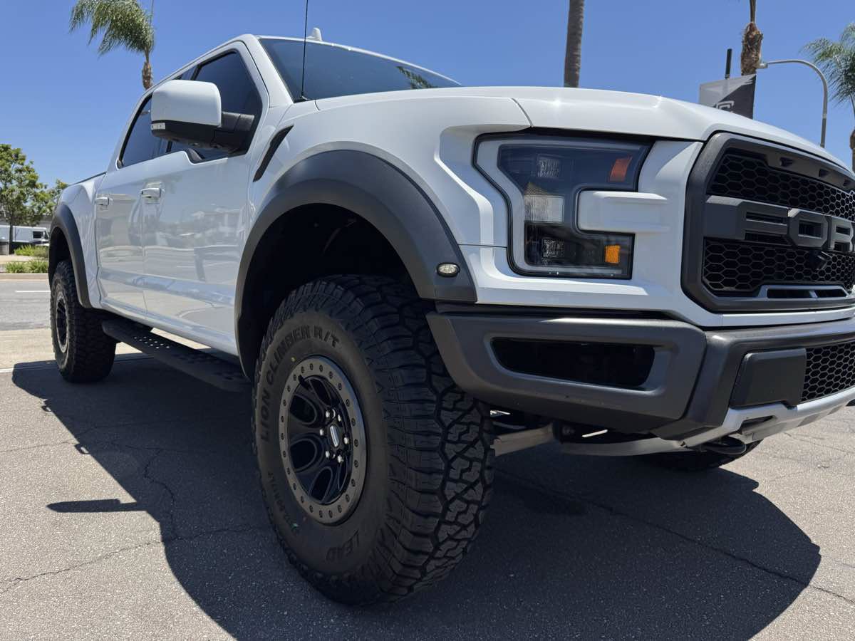 Used 2020 Ford F150 Raptor w/ Equipment Group 802A Luxury AWD/4WD image 10
