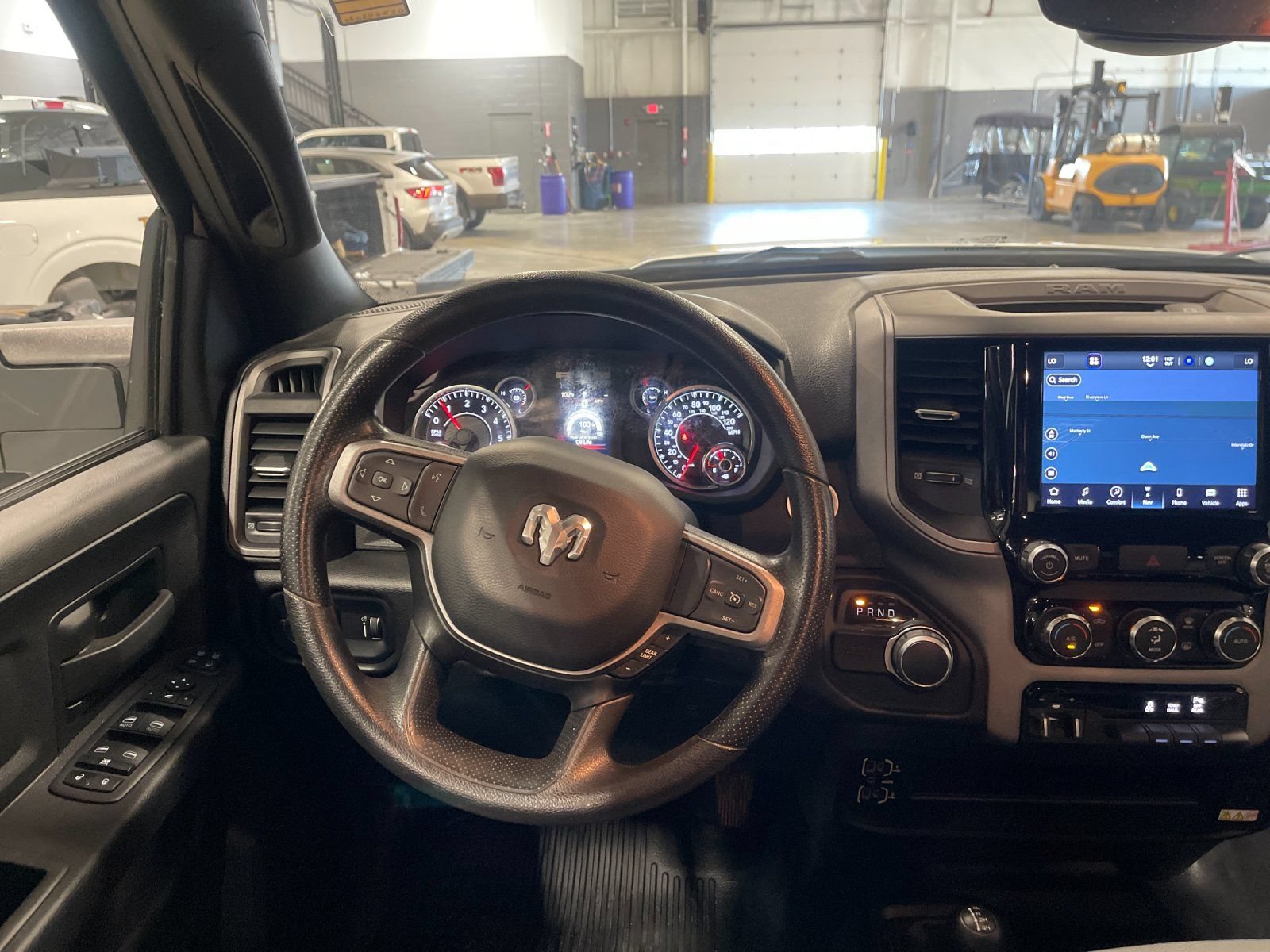 Used 2023 RAM 2500 Tradesman w/ Towing Technology Group AWD/4WD image 16