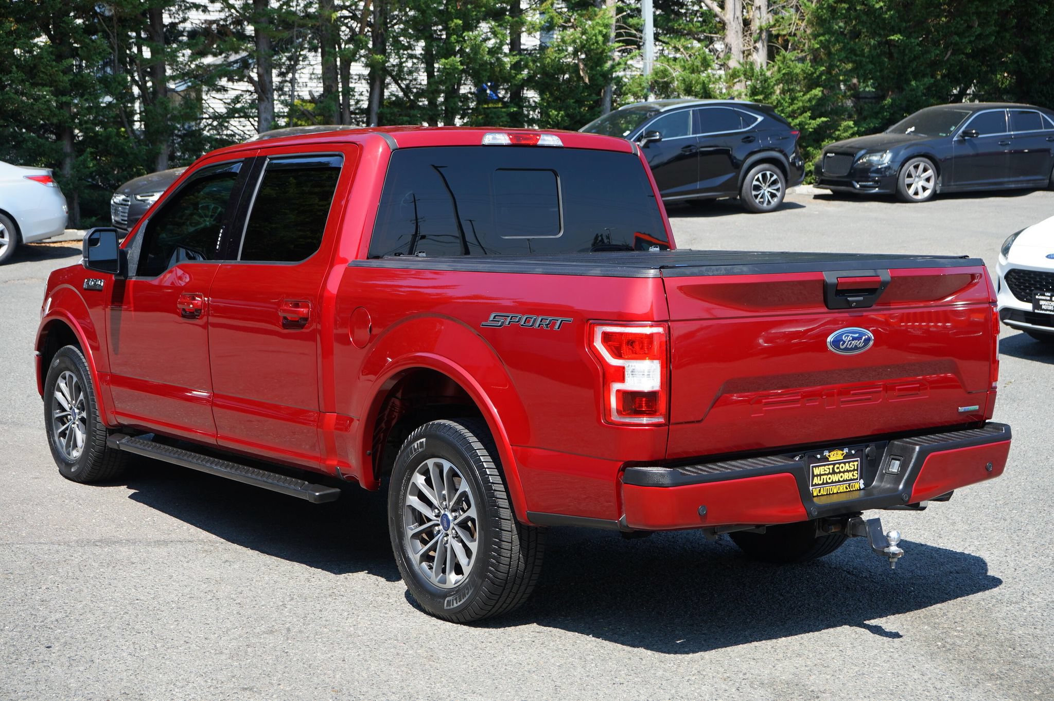 Used 2018 Ford F150 XLT w/ Equipment Group 302A Luxury RWD image 3