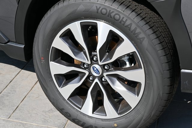 New 2025 Subaru Outback Touring XT image 12