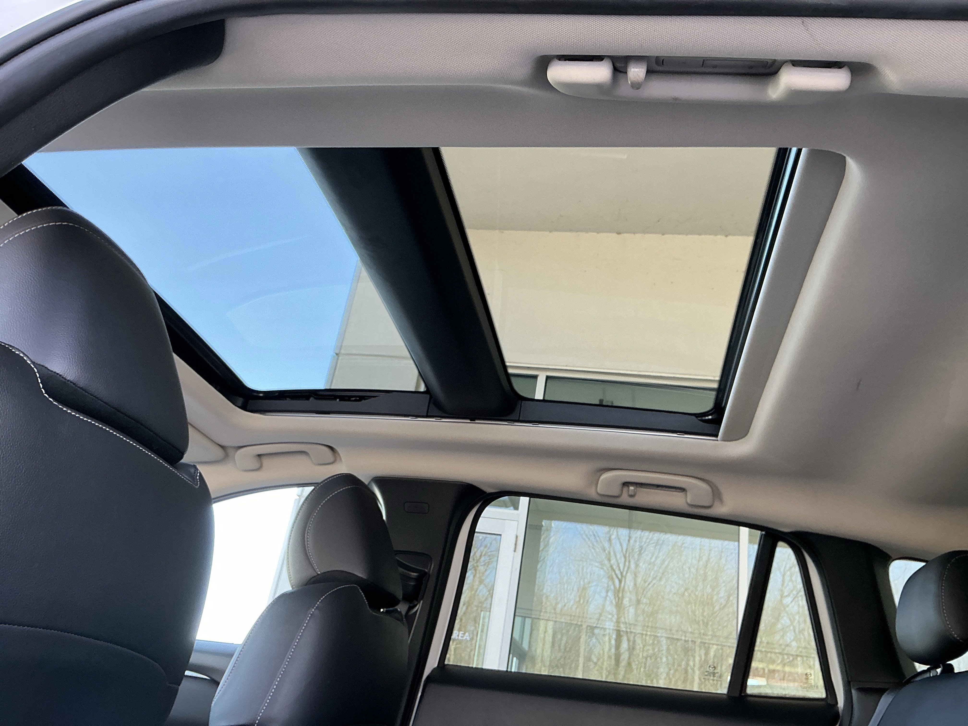 Used 2024 MAZDA CX-50 AWD 2.5 S w/ Weather Package image 35