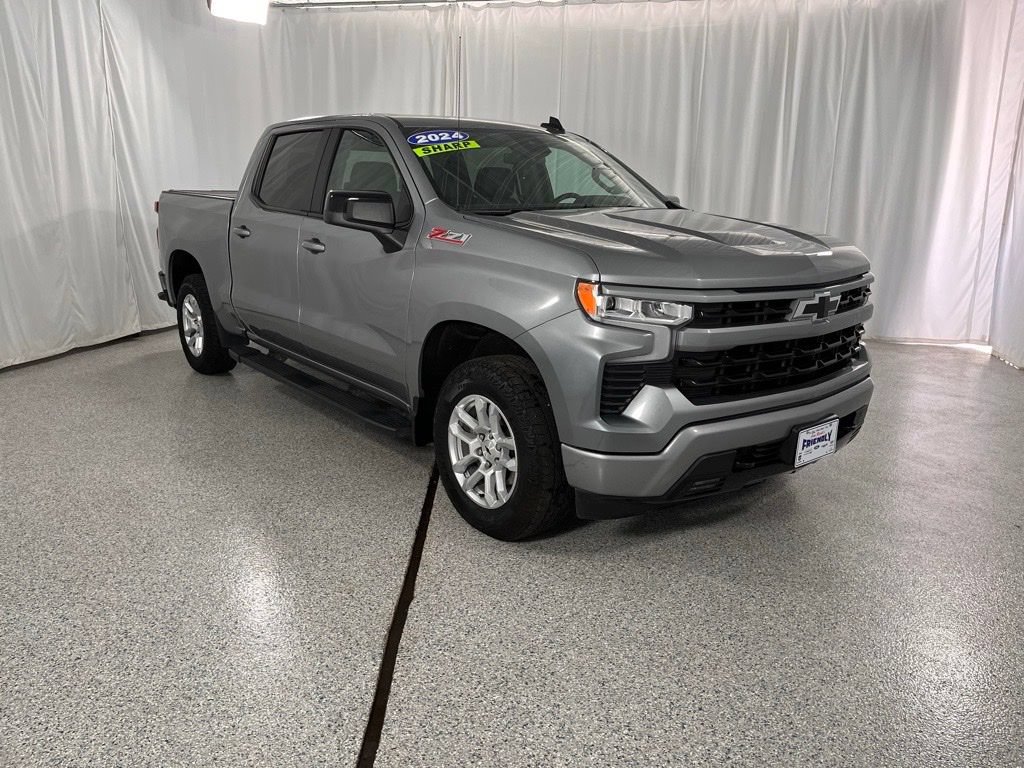 Used 2024 Chevrolet Silverado 1500 RST AWD/4WD image 8