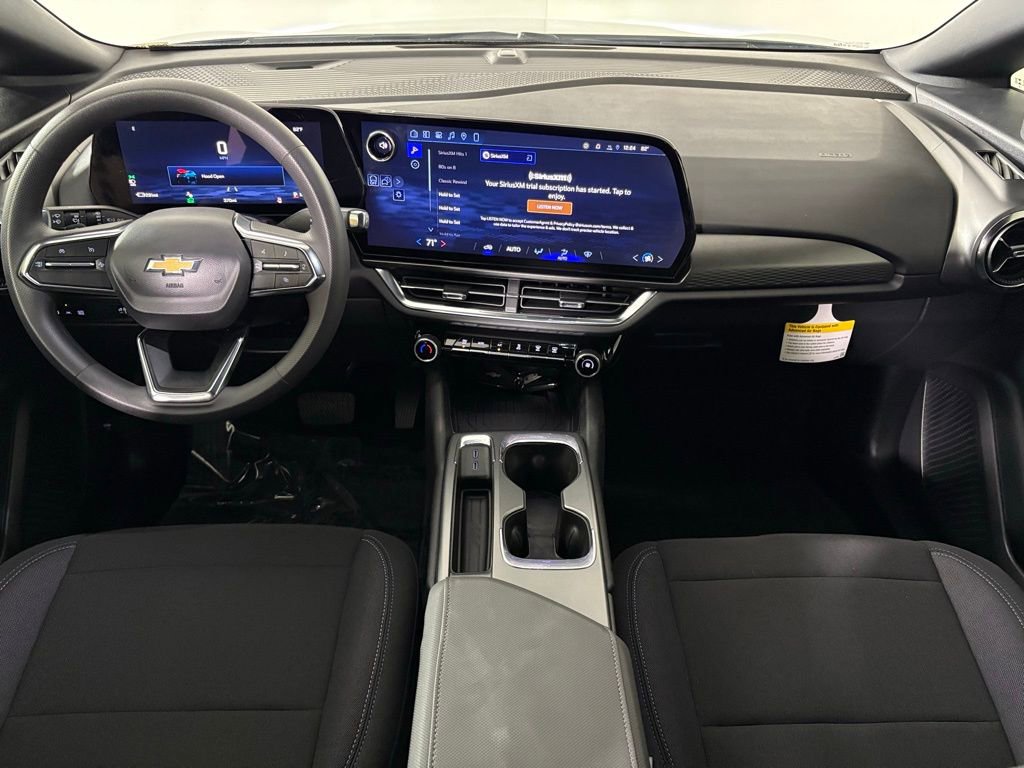 Used 2026 Chevrolet Equinox EV LT image 36