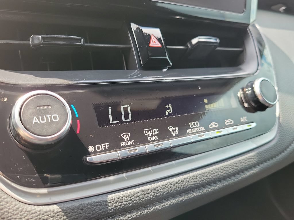 Used 2023 Toyota Corolla SE FWD image 28