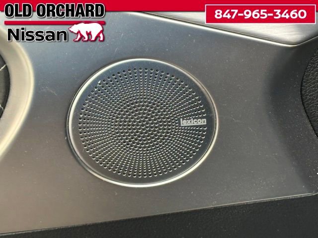 Used 2019 Genesis G70 2.0T Advanced w/ Sport Package image 12