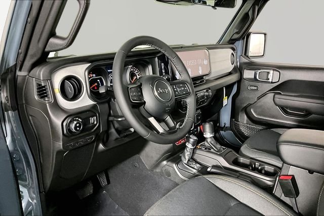 New 2026 Jeep Gladiator Sport AWD/4WD image 7