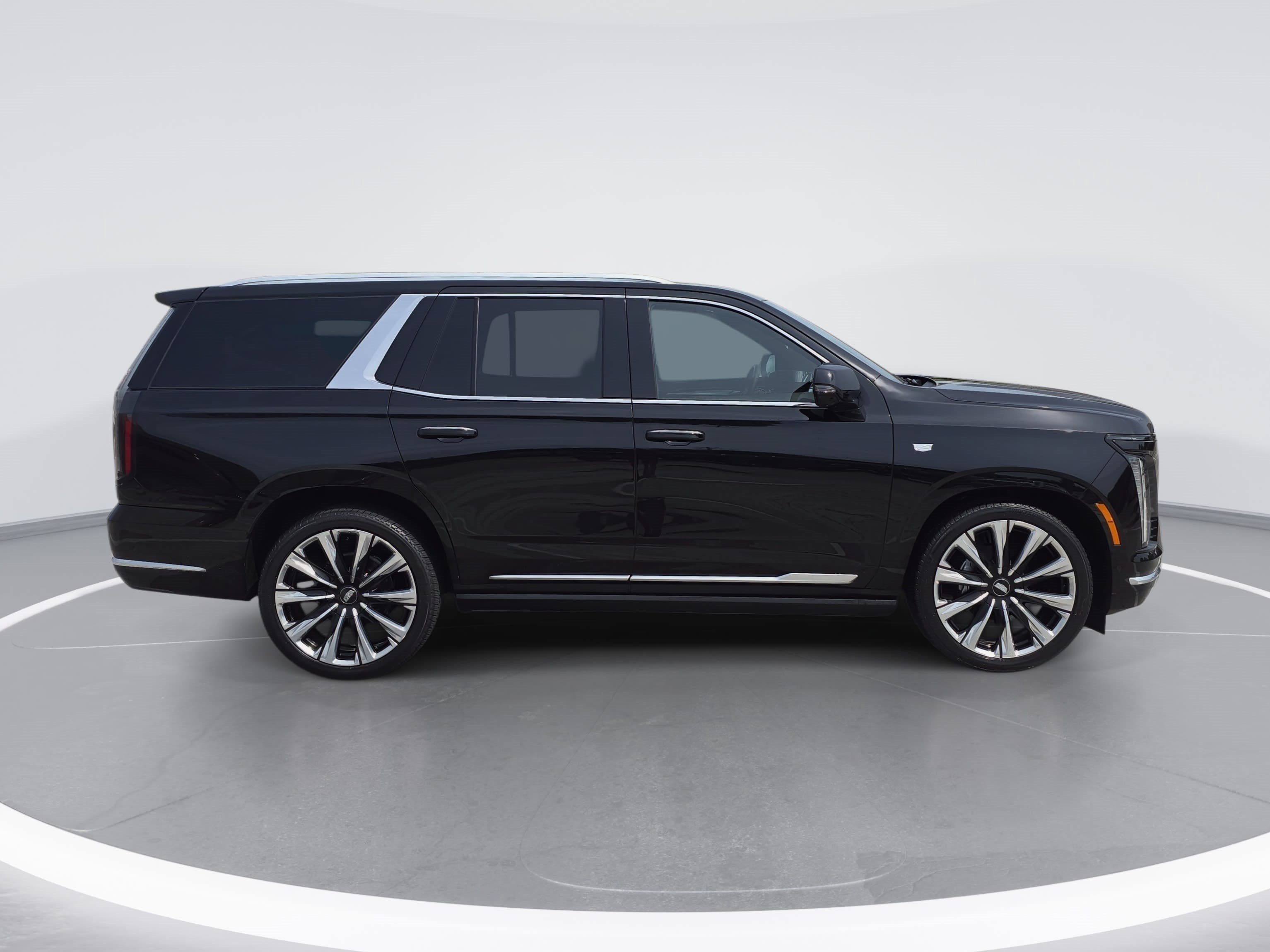 Used 2026 Cadillac Escalade Luxury w/ Touring Package AWD/4WD image 2