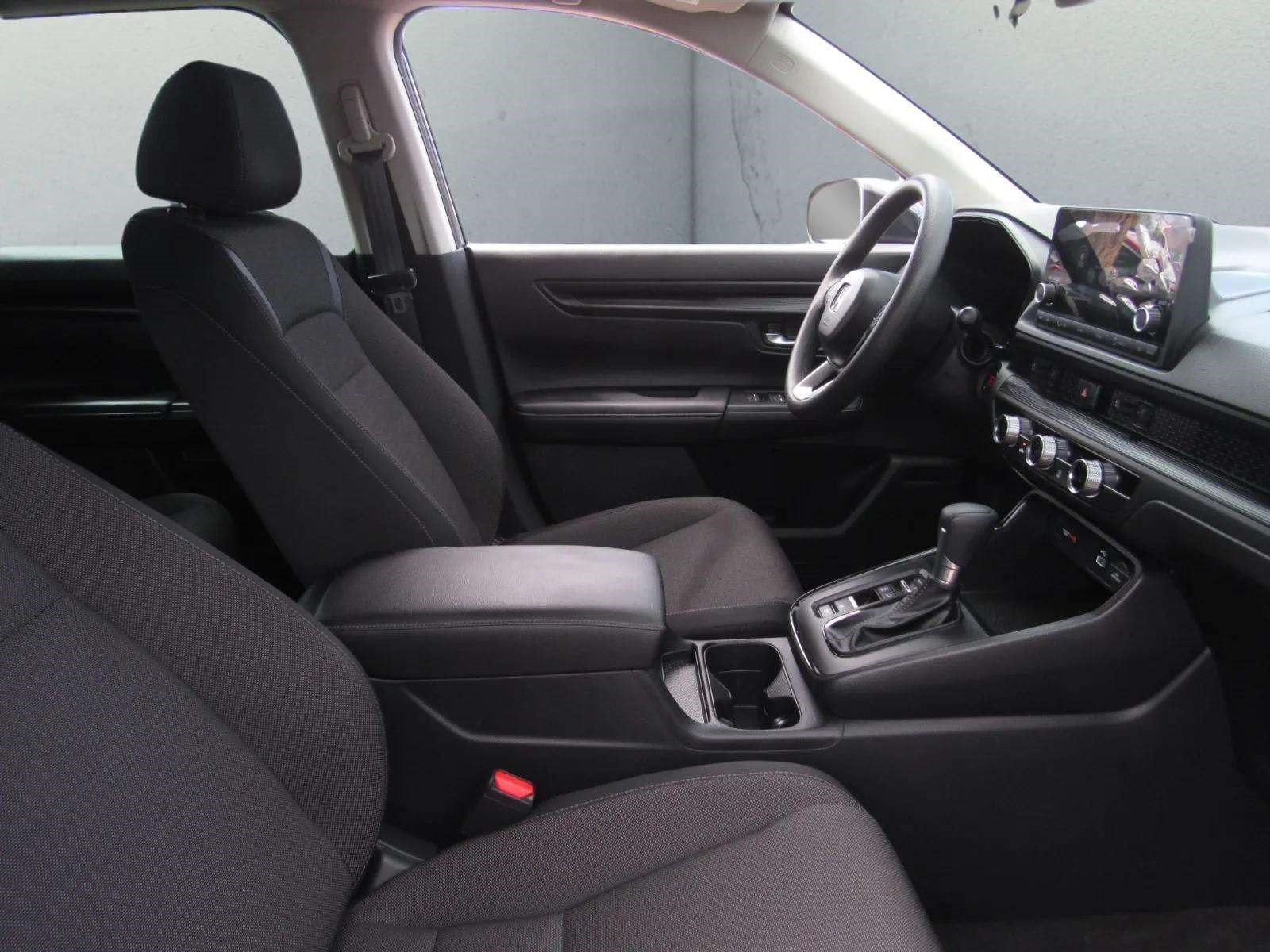 Used 2024 Honda CR-V LX image 7