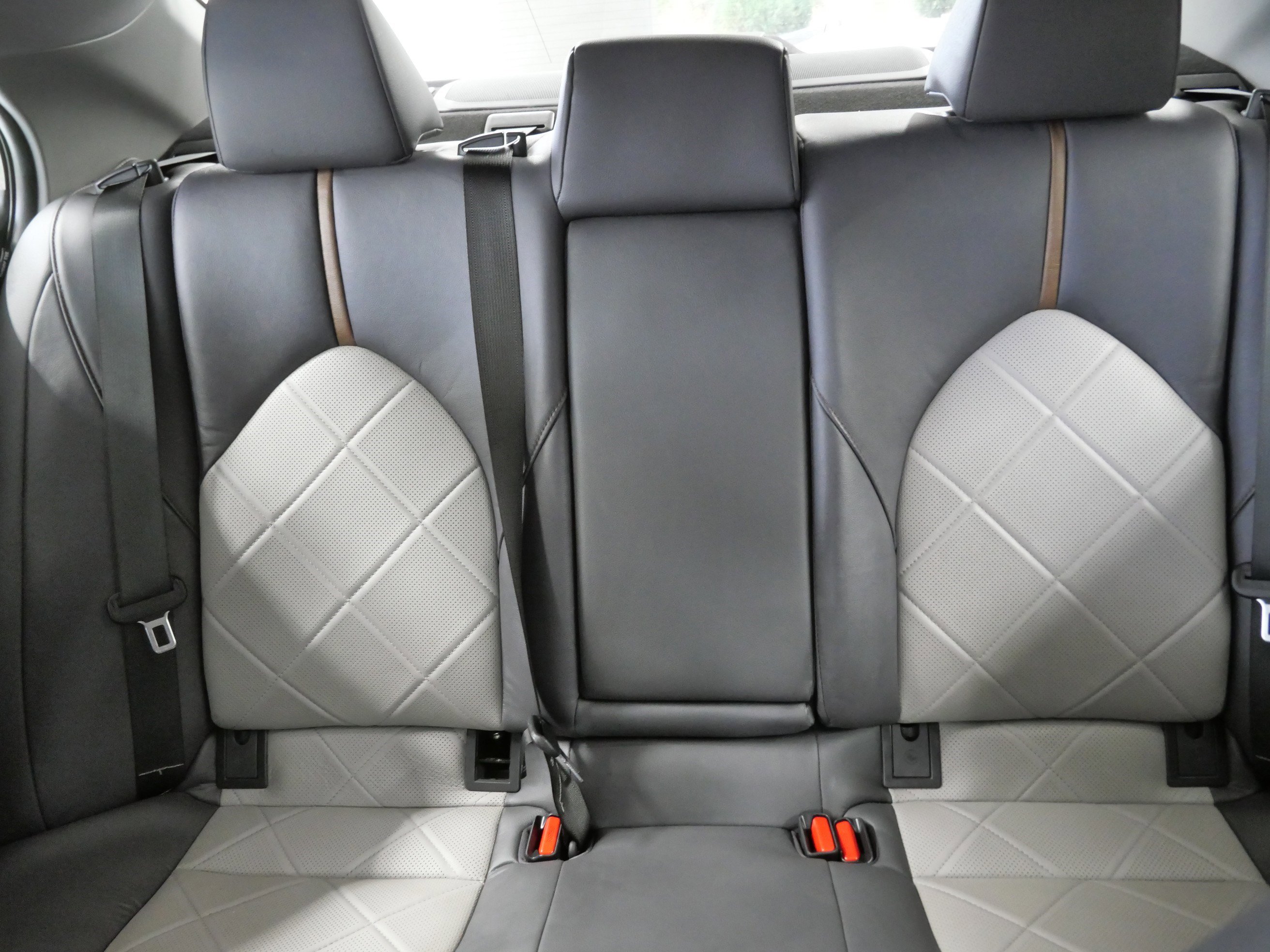 Certified 2018 Toyota Camry XLE image 14