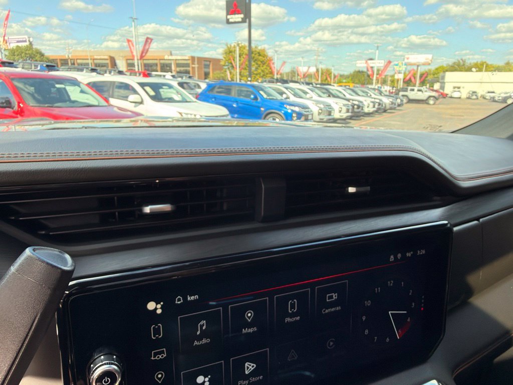 Used 2024 GMC Sierra 2500 AT4 w/ Technology Package AWD/4WD image 26