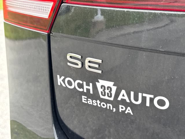 Used 2024 Volkswagen Tiguan SE w/ Panoramic Sunroof Package AWD/4WD image 22