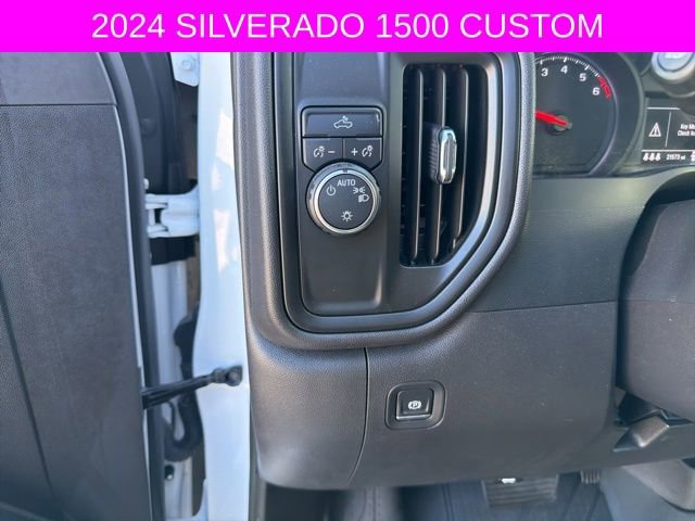 Used 2024 Chevrolet Silverado 1500 Custom image 12
