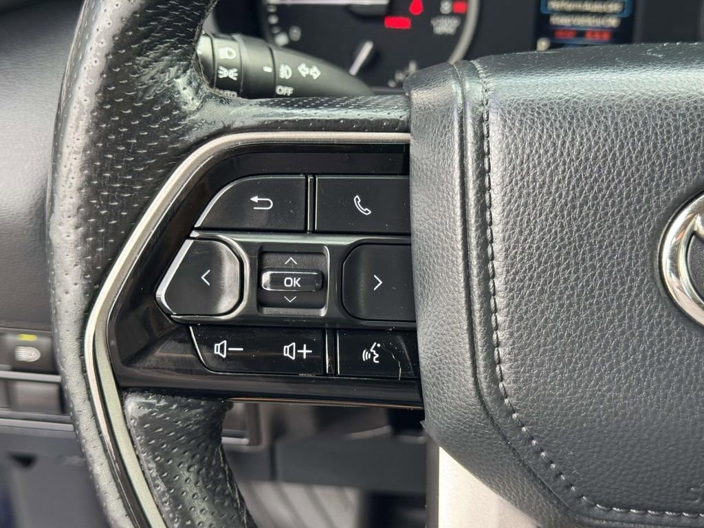 Used 2022 Toyota Tundra Limited image 11